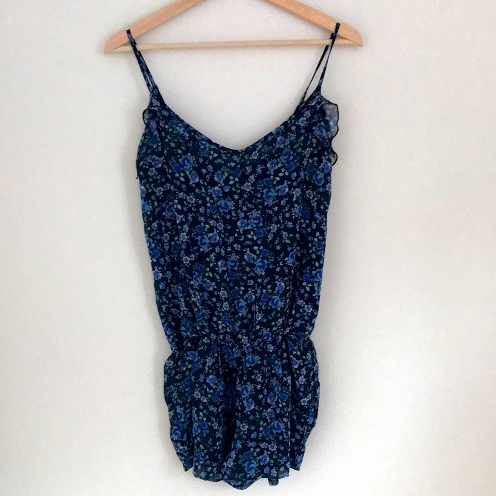 Oysho blue ditsy floral romper